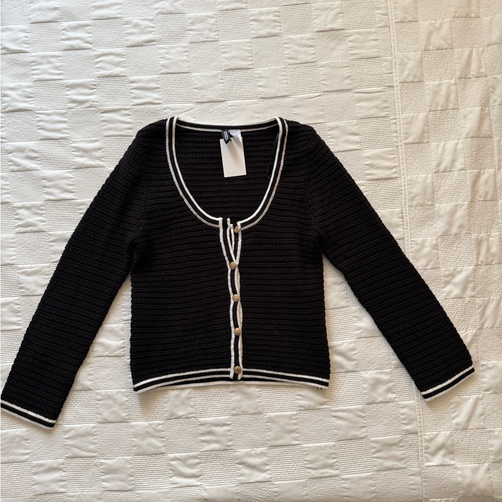 H&M Black and White Cardigan with V-Neckline